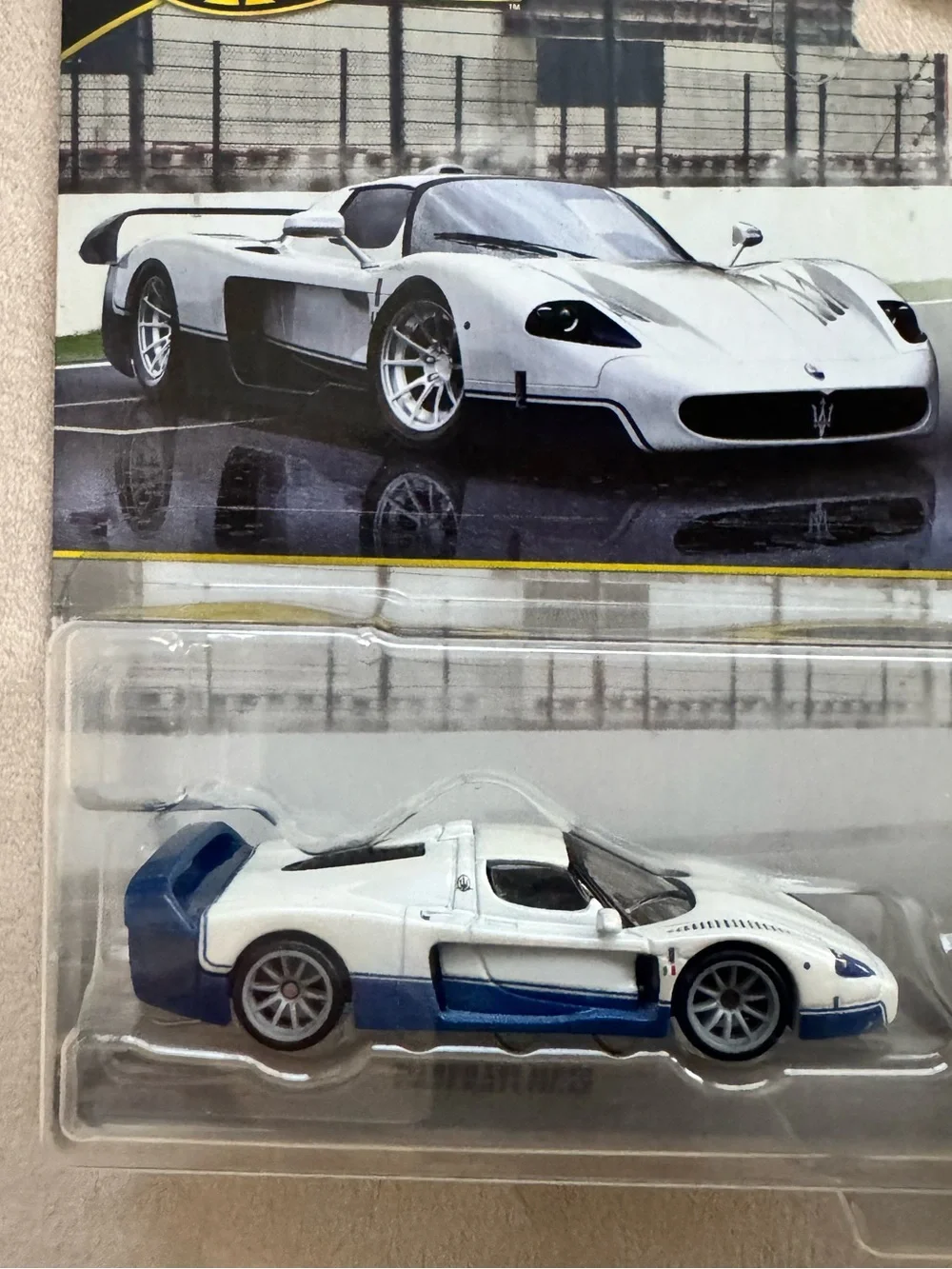 Hot Wheels Sports Car 2-Pack - Maserati MC12 & Maserati MC20- Collectibles